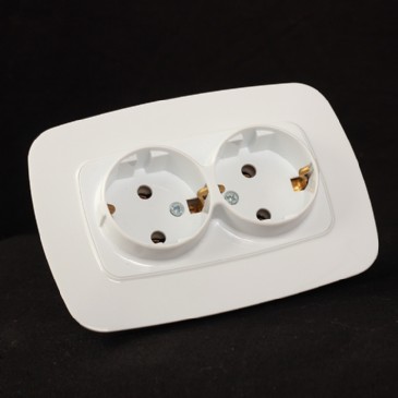 2 gang Tripolor socket